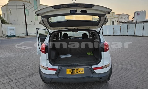 Buy Used Kia Sportage Other Car in Masqat in Masqat Buy Used Kia Sportage Other Car in Masqat in Masqat