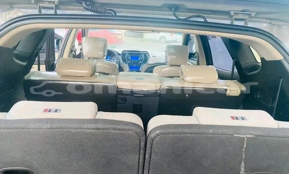 Buy Used Santana PS-10 Other Car in Sumayl in ad-Dakhiliyah Buy Used Santana PS-10 Other Car in Sumayl in ad-Dakhiliyah