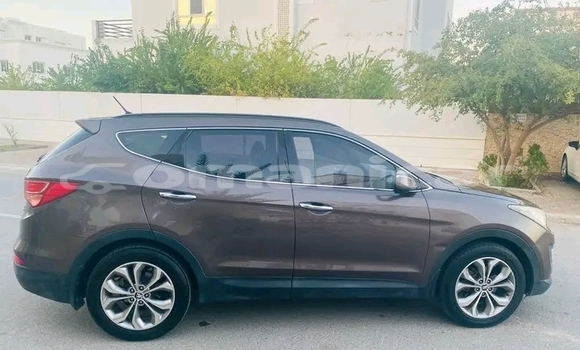 Buy Used Santana PS-10 Other Car in Sumayl in ad-Dakhiliyah Buy Used Santana PS-10 Other Car in Sumayl in ad-Dakhiliyah