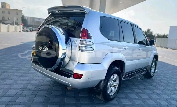 Buy Used Toyota Prado White Car in Bahla' in ad-Dakhiliyah Buy Used Toyota Prado White Car in Bahla' in ad-Dakhiliyah