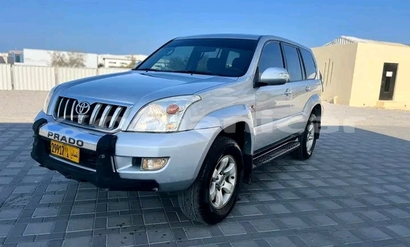 Buy Used Toyota Prado White Car in Bahla' in ad-Dakhiliyah Buy Used Toyota Prado White Car in Bahla' in ad-Dakhiliyah