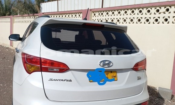 Buy Used Hyundai Santa Fe White Car in 'Ibri in adh-Dhahirah Buy Used Hyundai Santa Fe White Car in 'Ibri in adh-Dhahirah