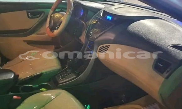 Buy Used Toyota Avalon White Car in ar–Rustaq in al-Batinah Buy Used Toyota Avalon White Car in ar–Rustaq in al-Batinah