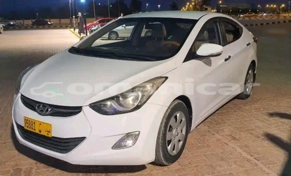 Buy Used Toyota Avalon White Car in ar–Rustaq in al-Batinah Buy Used Toyota Avalon White Car in ar–Rustaq in al-Batinah
