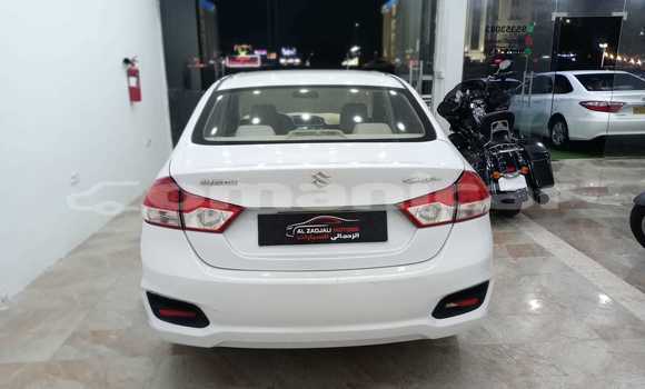 Buy Used Toyota Corolla White Car in al–Mudaybi in ash-Sharqiyah Buy Used Toyota Corolla White Car in al–Mudaybi in ash-Sharqiyah