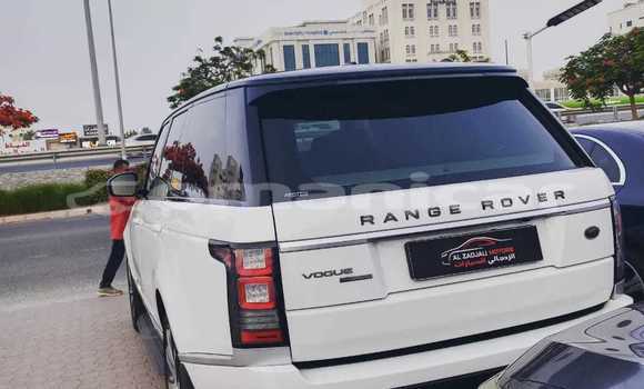 Buy Used Range Rover Range Rover White Car in al–Mudaybi in ash-Sharqiyah Buy Used Range Rover Range Rover White Car in al–Mudaybi in ash-Sharqiyah