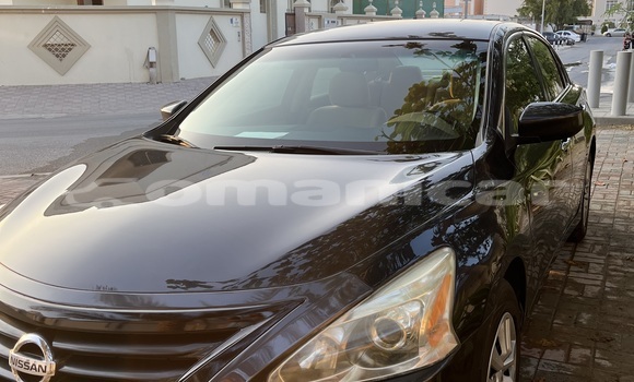 Buy Used Nissan Altima Blue Car in as–Sib in Masqat Buy Used Nissan Altima Blue Car in as–Sib in Masqat