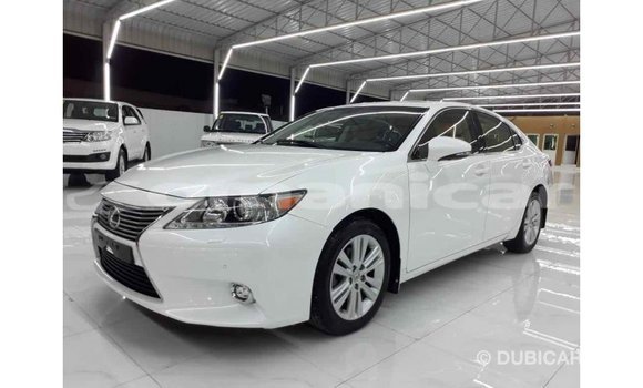 Buy Import Lexus ES White Car in Import - Dubai in Dhufar Buy Import Lexus ES White Car in Import - Dubai in Dhufar