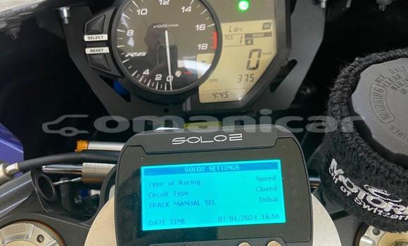 Buy Used Yamaha YZF Blue Bike in Muscat in Masqat Buy Used Yamaha YZF Blue Bike in Muscat in Masqat