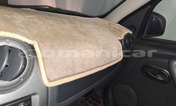 Buy Used Renault Duster Brown Car in Muscat in Masqat Buy Used Renault Duster Brown Car in Muscat in Masqat