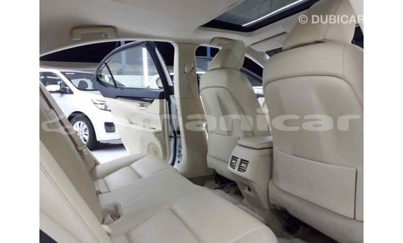 Buy Import Lexus ES White Car in Import - Dubai in Dhufar Buy Import Lexus ES White Car in Import - Dubai in Dhufar