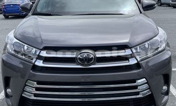 Buy Used Toyota Highlander Other Car in Masqat in Masqat Buy Used Toyota Highlander Other Car in Masqat in Masqat