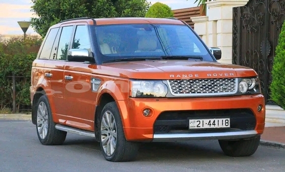 Buy Used Mitsubishi Delica Red Car in Bahla' in ad-Dakhiliyah Buy Used Mitsubishi Delica Red Car in Bahla' in ad-Dakhiliyah