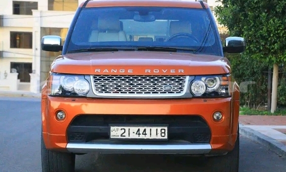 Buy Used Mitsubishi Delica Red Car in Bahla' in ad-Dakhiliyah Buy Used Mitsubishi Delica Red Car in Bahla' in ad-Dakhiliyah