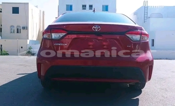 Buy Used Toyota Avensis Verso Red Car in as–Sib in Masqat Buy Used Toyota Avensis Verso Red Car in as–Sib in Masqat