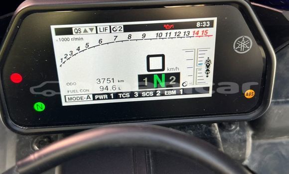 Buy Used Yamaha R1 Blue Bike in Muscat in Masqat Buy Used Yamaha R1 Blue Bike in Muscat in Masqat