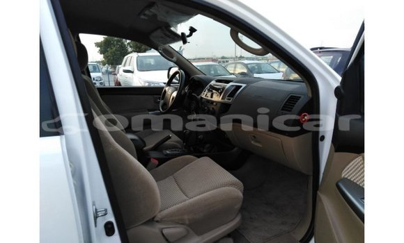 Buy Import Toyota Fortuner White Car in Import - Dubai in Dhufar Buy Import Toyota Fortuner White Car in Import - Dubai in Dhufar