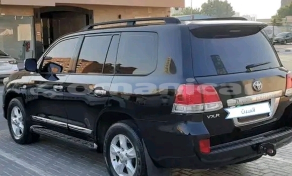 Buy Used Jeep Liberty Black Car in as–Sib in Masqat Buy Used Jeep Liberty Black Car in as–Sib in Masqat