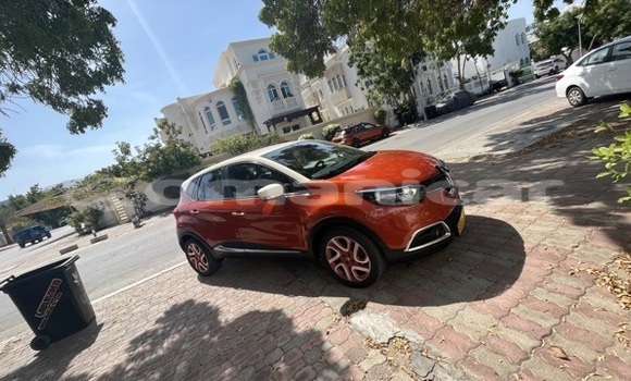 Buy Used Renault Captur Other Car in Muscat in Masqat