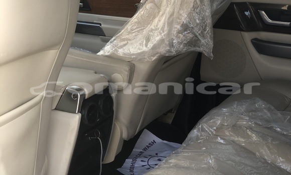 Buy Used Land Rover Range Rover Sport Black Car in Masqat in Masqat Buy Used Land Rover Range Rover Sport Black Car in Masqat in Masqat