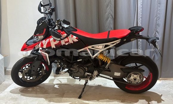Buy Used Ducati Hypermotard Red Bike in Muscat in Masqat Buy Used Ducati Hypermotard Red Bike in Muscat in Masqat
