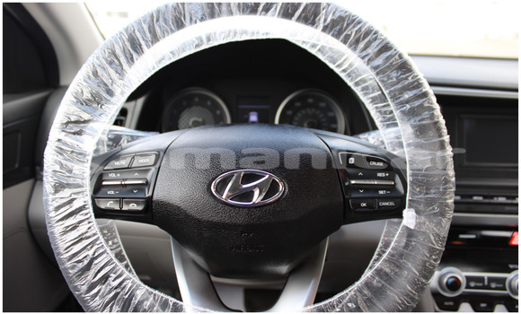 Buy Used Hyundai Elantra Other Car in as–Sib in Masqat Buy Used Hyundai Elantra Other Car in as–Sib in Masqat