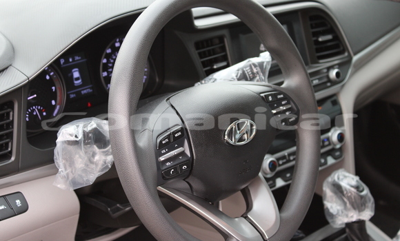 Buy Used Hyundai Elantra Other Car in as–Sib in Masqat Buy Used Hyundai Elantra Other Car in as–Sib in Masqat