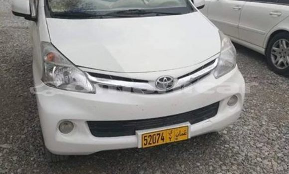 Buy Used Toyota Avanza White Car in al–Khaburah in al-Batinah Buy Used Toyota Avanza White Car in al–Khaburah in al-Batinah