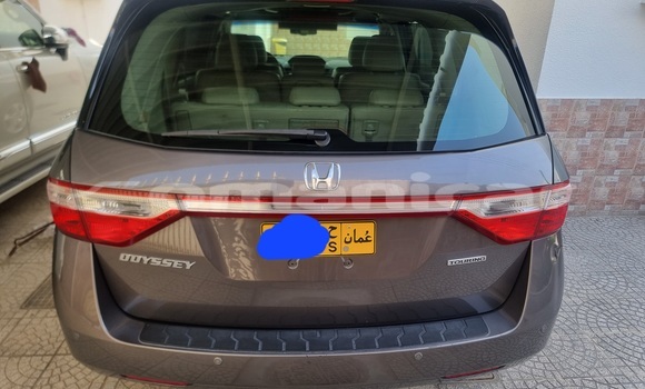 Buy Used Honda Odyssey Brown Car in Al khuwair in al-Batinah Buy Used Honda Odyssey Brown Car in Al khuwair in al-Batinah