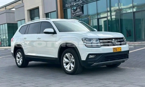 Buy Used Volkswagen Karmann-Ghia White Car in ar–Rustaq in al-Batinah Buy Used Volkswagen Karmann-Ghia White Car in ar–Rustaq in al-Batinah