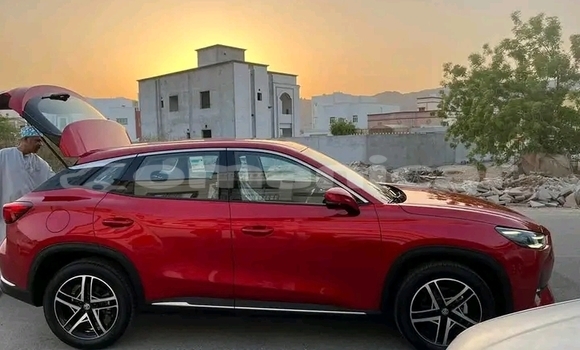 Buy Used Mitsubishi Delica D:2 Red Car in as–Suwayq in al-Batinah Buy Used Mitsubishi Delica D:2 Red Car in as–Suwayq in al-Batinah