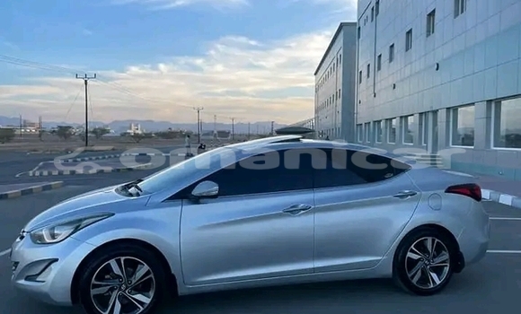 Buy Used Hyundai Elantra Other Car in as–Sib in Masqat Buy Used Hyundai Elantra Other Car in as–Sib in Masqat