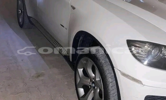 Buy Used BMW 2er White Car in Khasab in Musandam Buy Used BMW 2er White Car in Khasab in Musandam