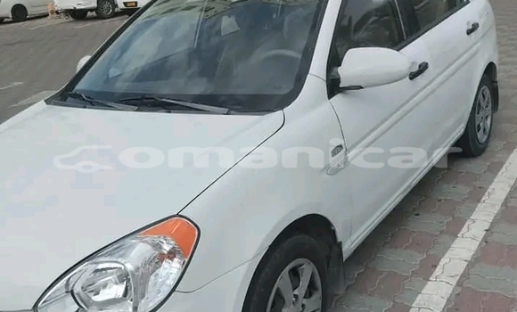 Buy Used BMW 2er White Car in ar–Rustaq in al-Batinah Buy Used BMW 2er White Car in ar–Rustaq in al-Batinah