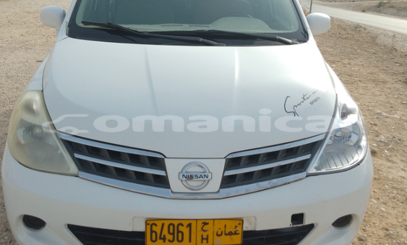Buy Used Nissan Tiida White Car in Salalah in Dhufar Buy Used Nissan Tiida White Car in Salalah in Dhufar