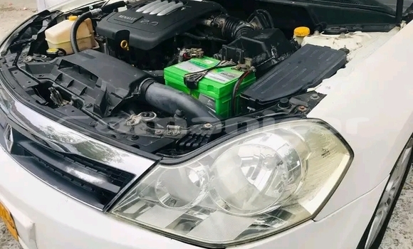 Buy Used Renault Alaskan White Car in Masqat in Masqat Buy Used Renault Alaskan White Car in Masqat in Masqat