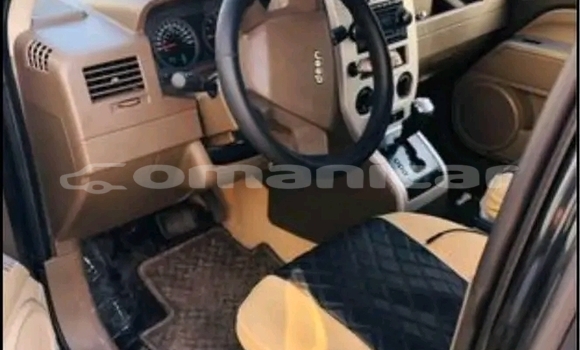 Buy Used Jeep Liberty Black Car in Qurayyat in Masqat Buy Used Jeep Liberty Black Car in Qurayyat in Masqat