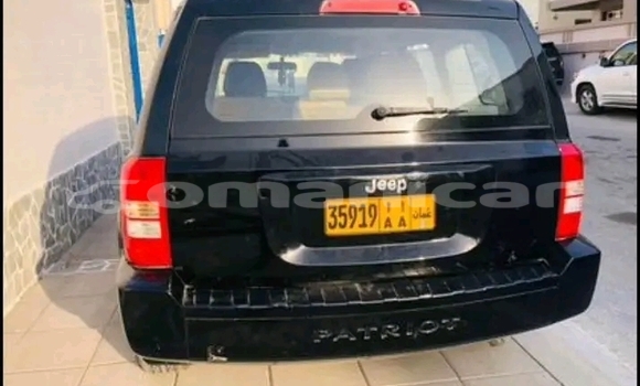 Buy Used Jeep Liberty Black Car in Qurayyat in Masqat Buy Used Jeep Liberty Black Car in Qurayyat in Masqat