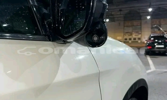 Buy Used Honda Pilot White Car in al–Khaburah in al-Batinah Buy Used Honda Pilot White Car in al–Khaburah in al-Batinah