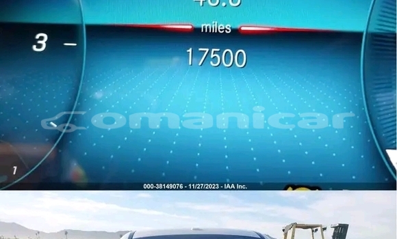 Buy Used Mercedes-Benz 290 White Car in al–Khaburah in al-Batinah Buy Used Mercedes-Benz 290 White Car in al–Khaburah in al-Batinah