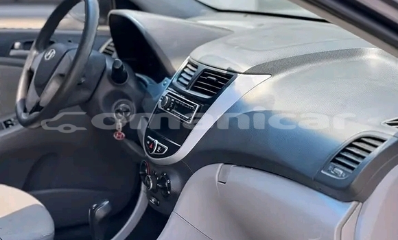 Buy Used Hyundai Accent Black Car in as–Sib in Masqat Buy Used Hyundai Accent Black Car in as–Sib in Masqat