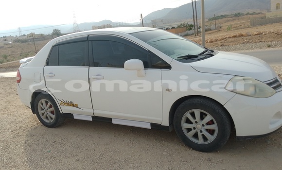 Buy Used Nissan Tiida White Car in Salalah in Dhufar Buy Used Nissan Tiida White Car in Salalah in Dhufar