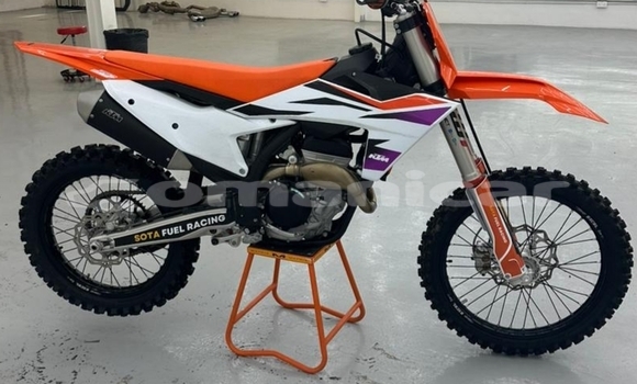 Buy Used KTM 250 Beige Bike in Muscat in Masqat