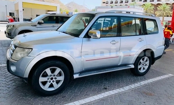 Buy Used Mitsubishi Carisma Other Car in Masqat in Masqat Buy Used Mitsubishi Carisma Other Car in Masqat in Masqat