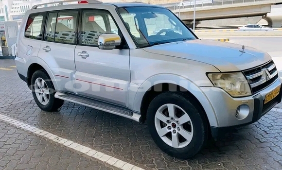 Buy Used Mitsubishi Carisma Other Car in Masqat in Masqat Buy Used Mitsubishi Carisma Other Car in Masqat in Masqat