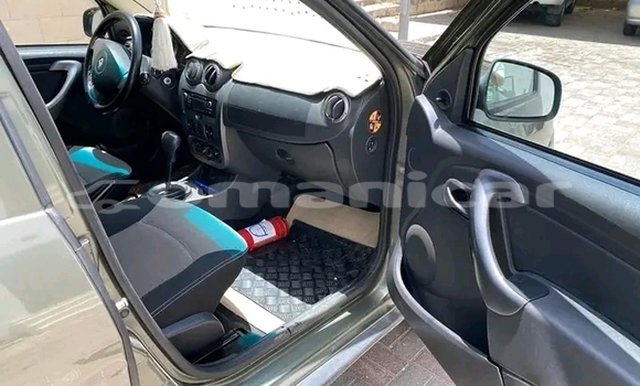 Buy Used Renault Megane Black Car in Suhar in al-Batinah Buy Used Renault Megane Black Car in Suhar in al-Batinah