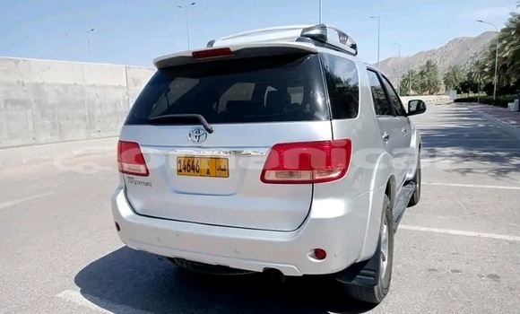 Buy Used Toyota Fortuner Other Car in 'Ibri in adh-Dhahirah Buy Used Toyota Fortuner Other Car in 'Ibri in adh-Dhahirah