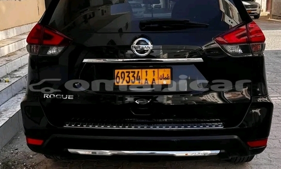 Buy Used Nissan Rogue Black Car in Saham in al-Batinah Buy Used Nissan Rogue Black Car in Saham in al-Batinah