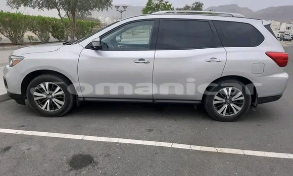 Buy Used Nissan Crew Other Car in al–Mudaybi in ash-Sharqiyah Buy Used Nissan Crew Other Car in al–Mudaybi in ash-Sharqiyah