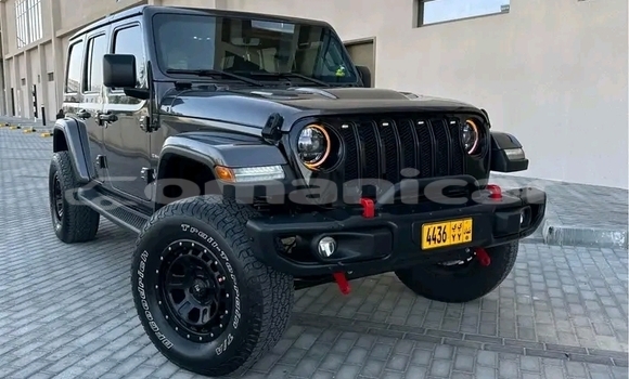 Buy Used Jeep Grand Cherokee SRT8 Black Car in Barkah in al-Batinah Buy Used Jeep Grand Cherokee SRT8 Black Car in Barkah in al-Batinah